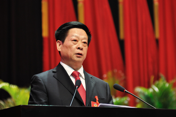市政协主席王小华作市政协常委会工作报告